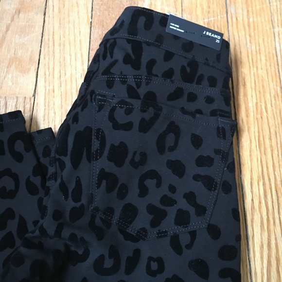 J.BRAND Black cat jeans NWT - Picture 3 of 4